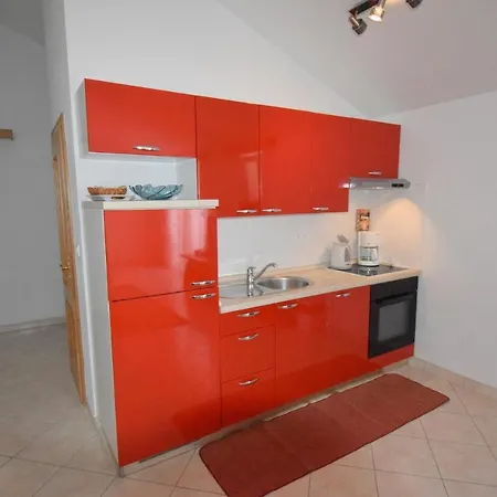 Gabrijel Apartment *