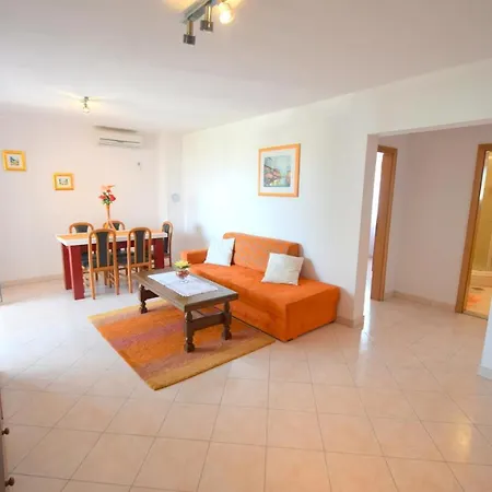 Apartment Gabrijel