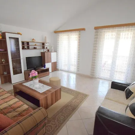 Apartment Gabrijel *