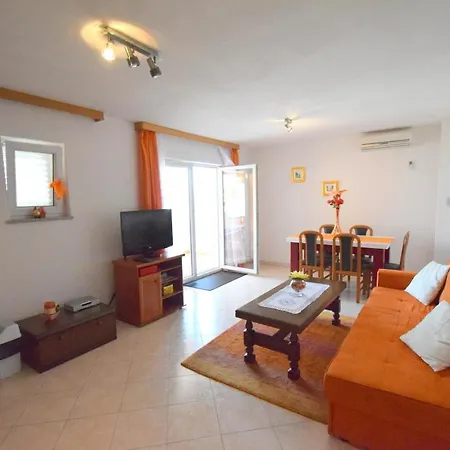 Apartment Gabrijel *
